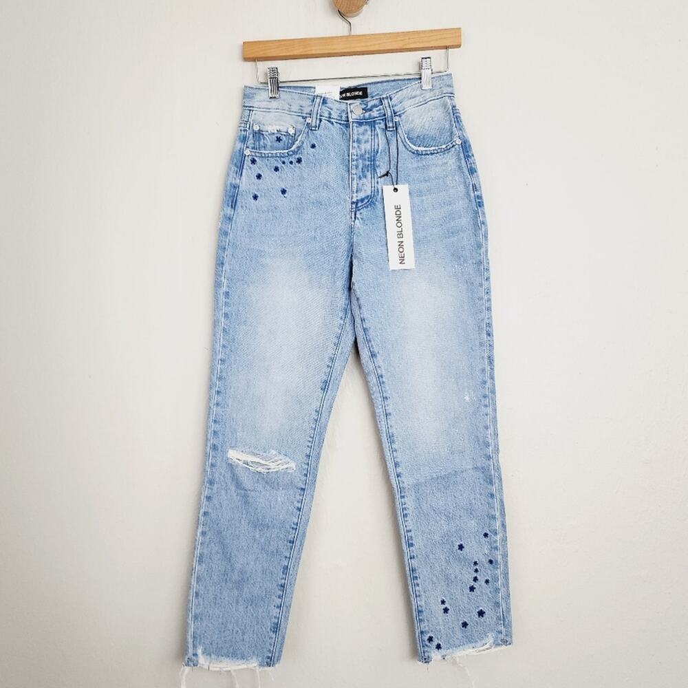 Neon Blonde Siren Starstruck Straight Leg Embroidered Jeans Light Wash 25 NEW